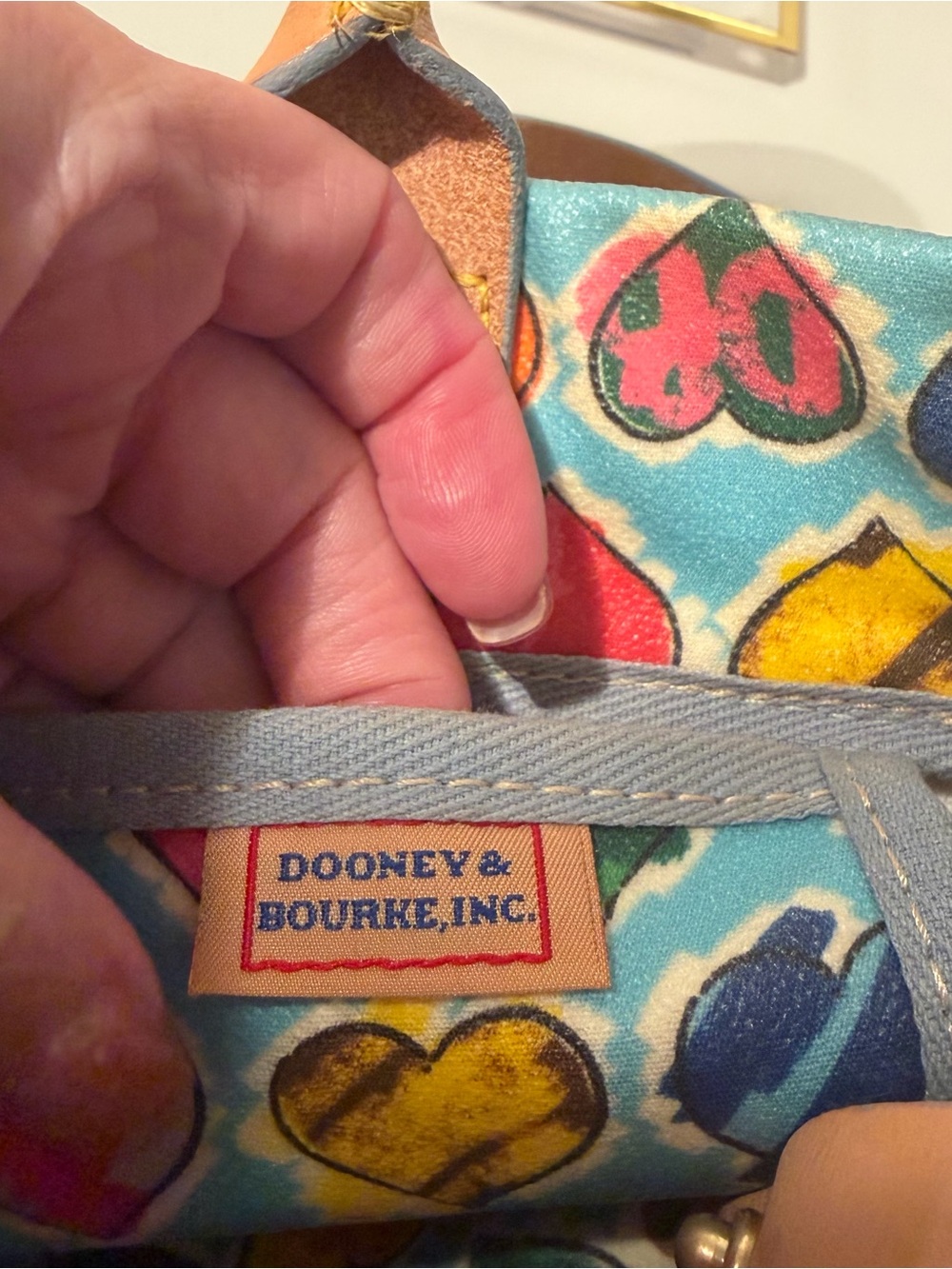 Y2K Dooney & Bourke Turquoise Multicolor Heart Print Leather-Trim Tote - Picture 4 of 8